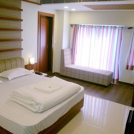 Hotel Sangat Plaza Bhopal Camera foto