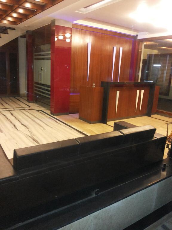 Hotel Sangat Plaza Bhopal Esterno foto