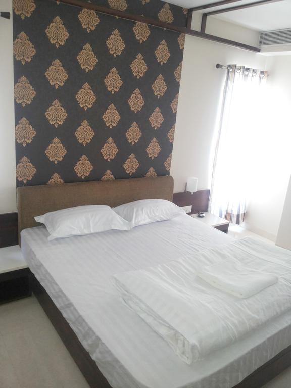 Hotel Sangat Plaza Bhopal Camera foto