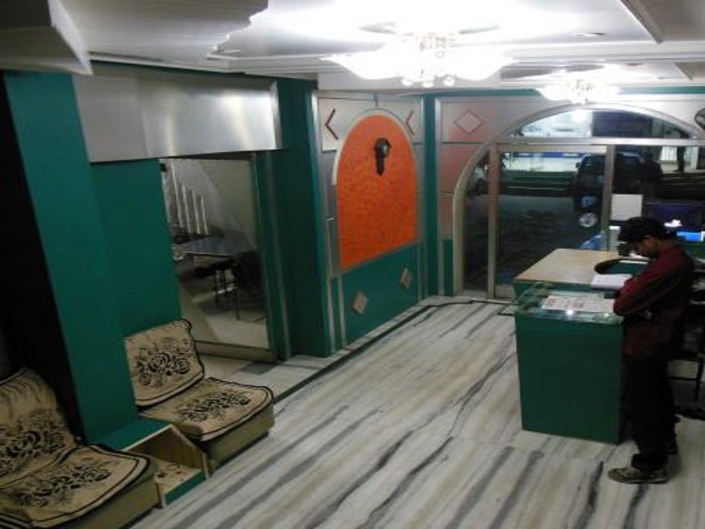 Hotel Sangat Plaza Bhopal Esterno foto