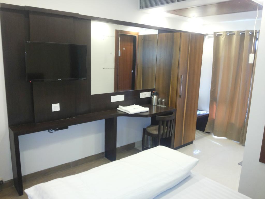 Hotel Sangat Plaza Bhopal Camera foto