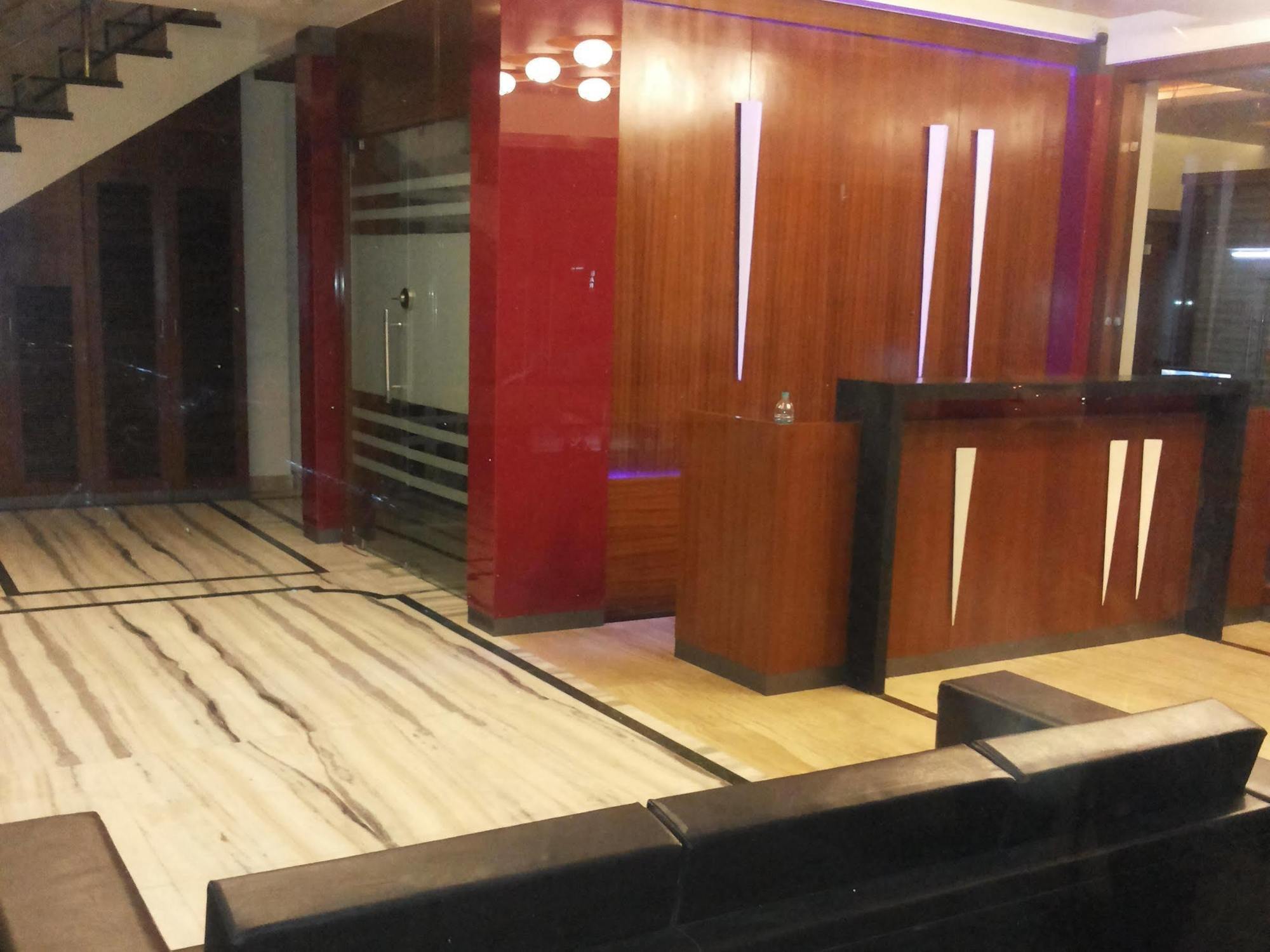Hotel Sangat Plaza Bhopal Esterno foto